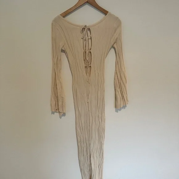 Meshki | Dresses | Meshki Brinley Long Sleeve Knit Maxie Dresss | Poshmark